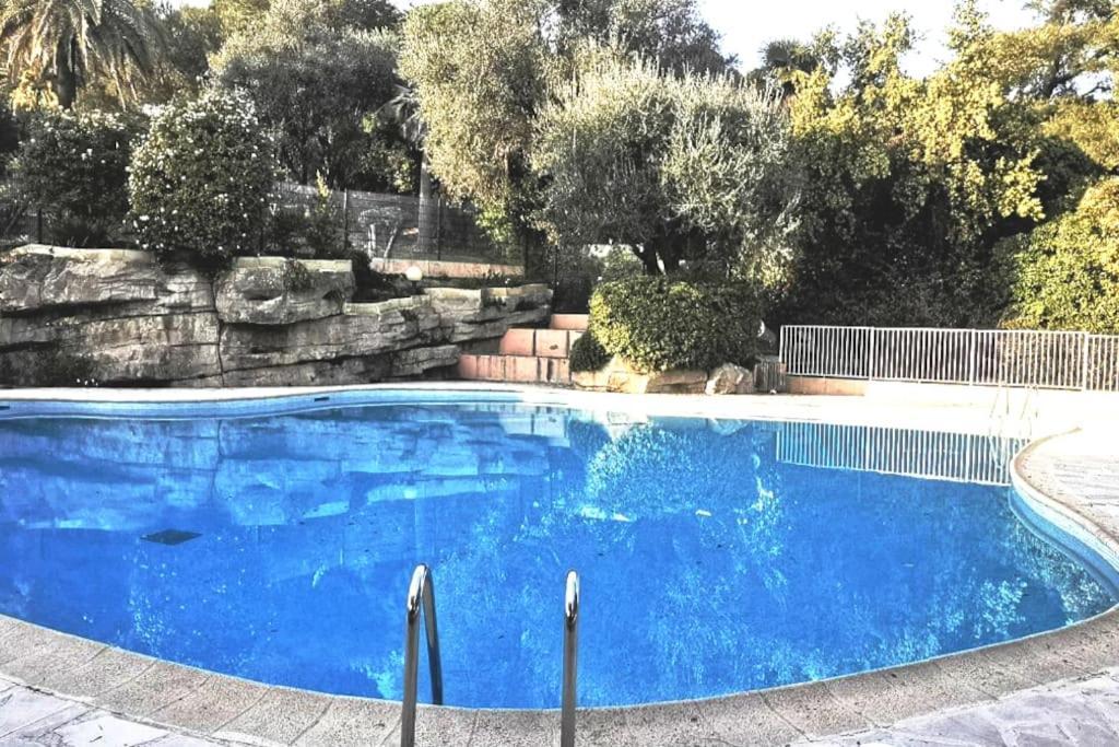 Appartement Nice Centre Vue Mer Avec Piscine Pour Famille, Couple D'Amis Pas De Groupes De Jeunes Autorises Esterno foto